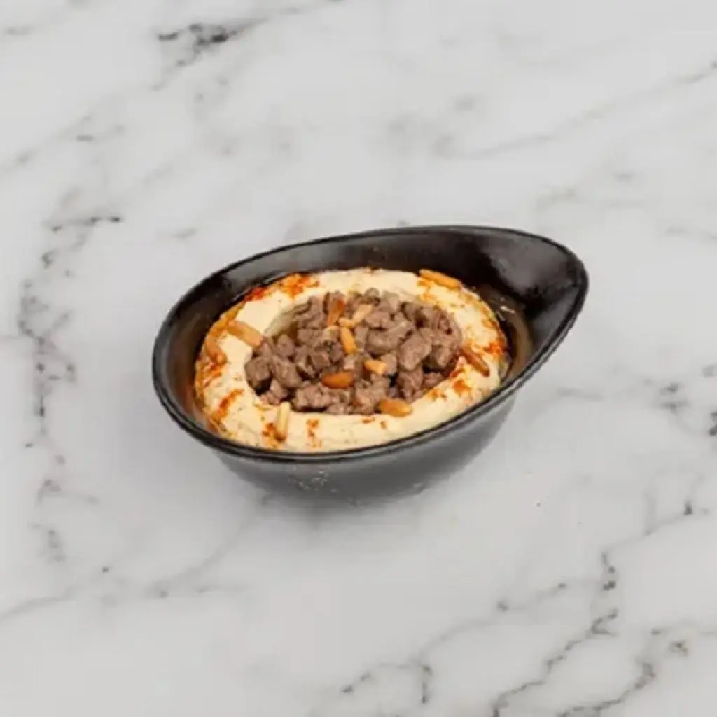 Hummus with Meat