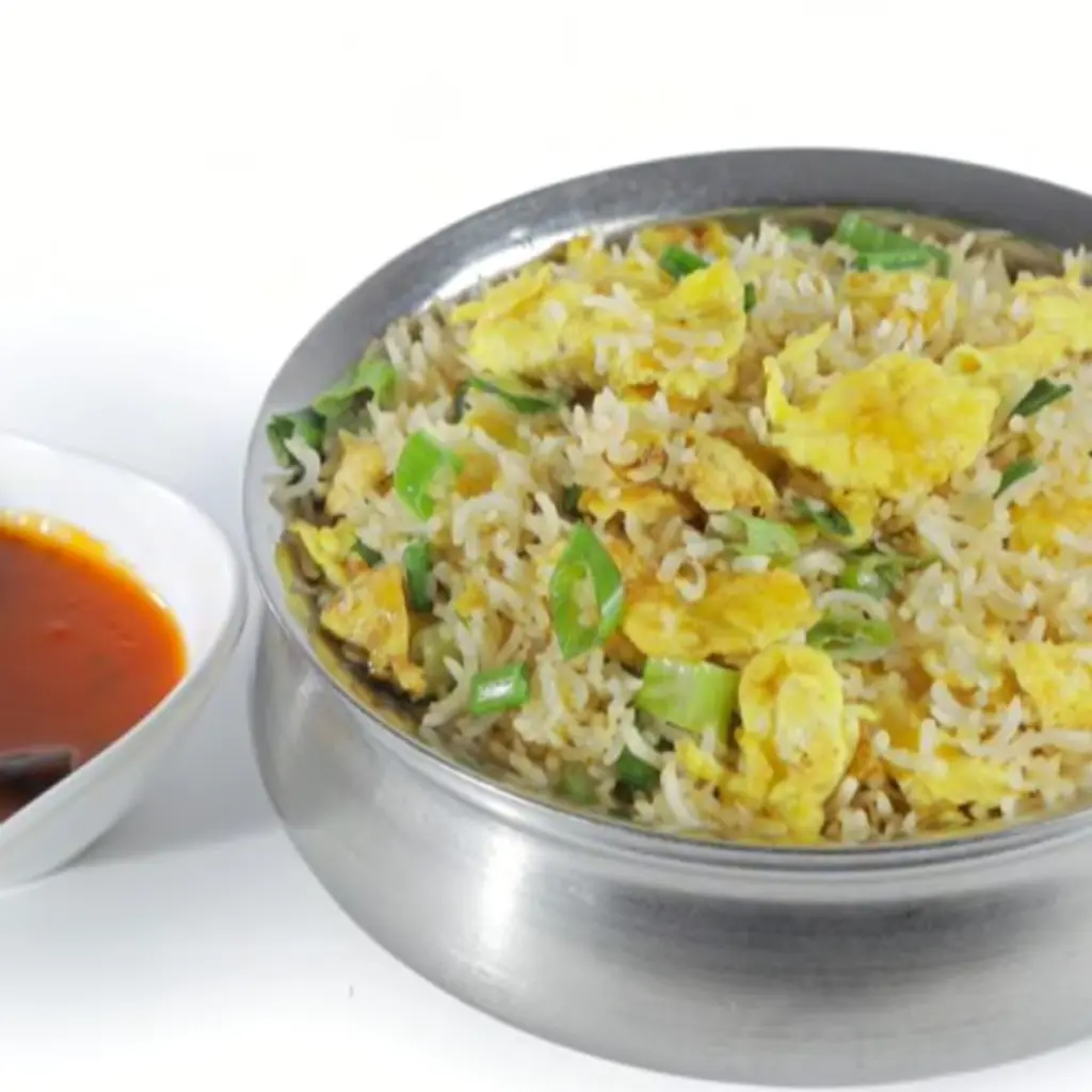 Fried rice with eggs