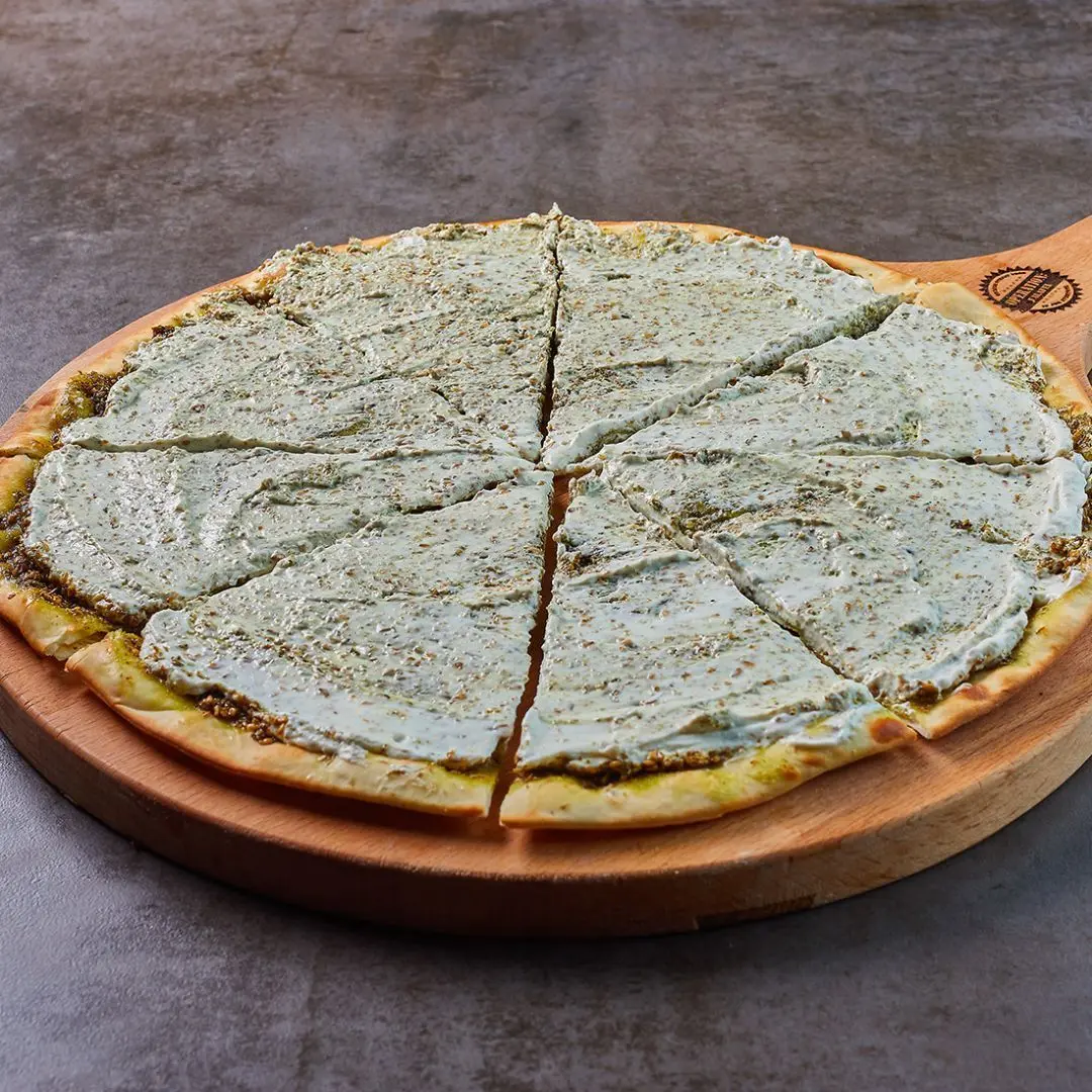 زعتر ولبنة