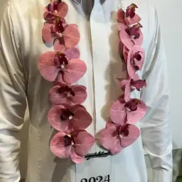 طوق تخرج ورد زهري