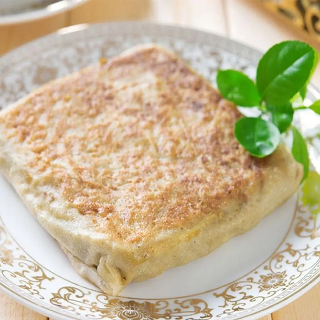 Sweet Mutabbaq with Clotted Cream
