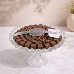 Medium round chocolate vase