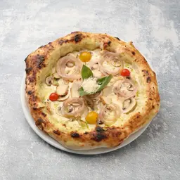 Chicken & Mushroom Pizza