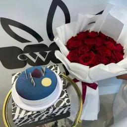 باقة ورد مع كيك 1