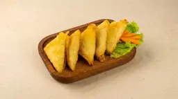 سمبوسة اللحم خضار
