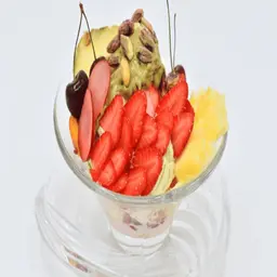 Pistachio salad