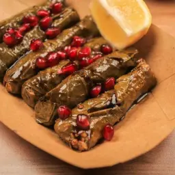 ورق عنب بدبس الرمان