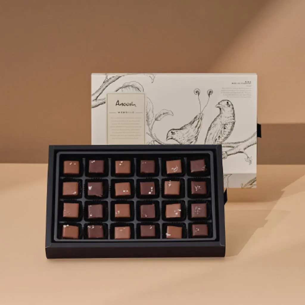 Salted Caramels L ( 24 pcs )