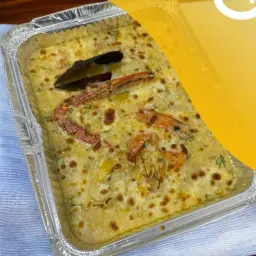 Shrimp Tagine With White Sauce