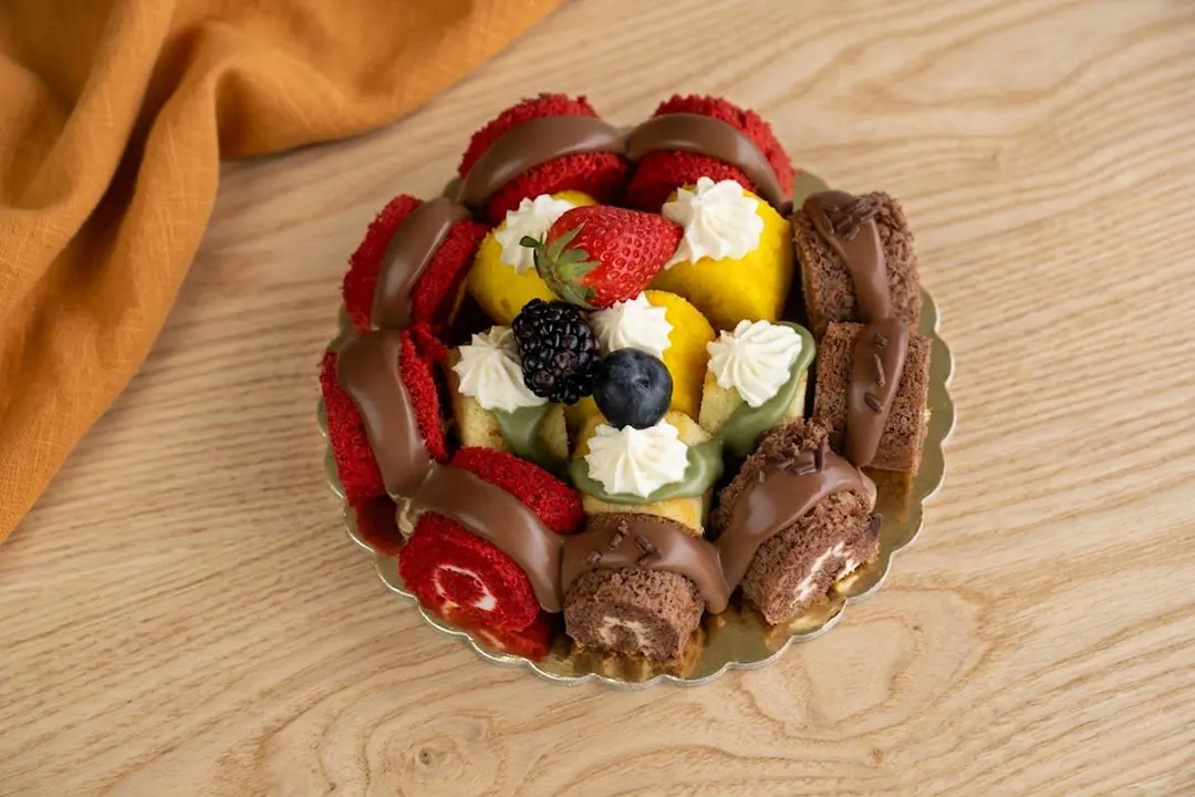 Lunch Mix Mini Roll