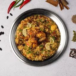 نصف دجاج شواية - رز بخاري