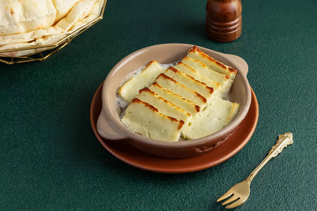 Grilled Halloumi Pot