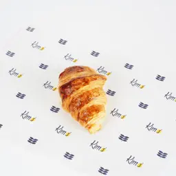 Plain croissant