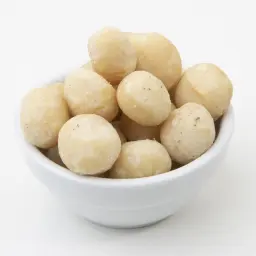 ماكاديميا محمصة مالحة