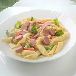 باستا نقانق