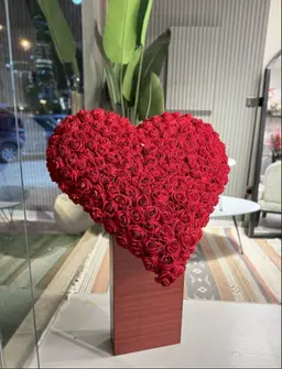 ستاند القلب الملكي