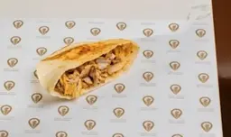 شاورما دجاج نص خبزة