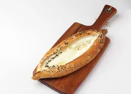 فطيرة لبنة وعسل