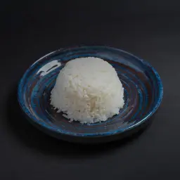 أرز أبيض على البخار