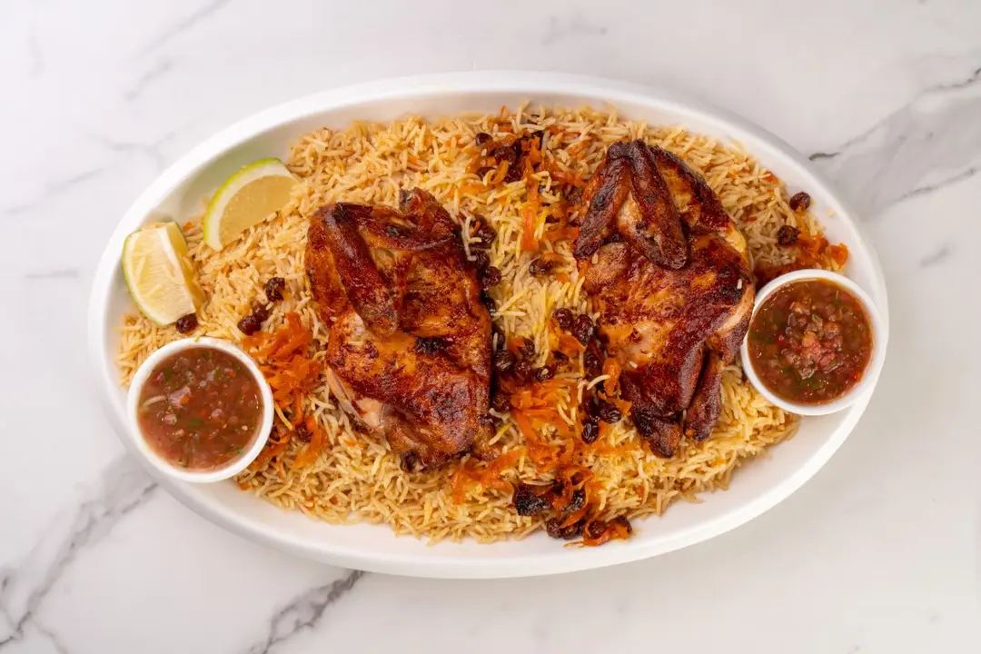 حبة دجاج شواية مع رز بشاوري