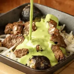 أوصال بيستو