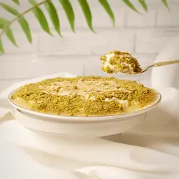 مدلوقة بالقشطة و المكسرات ١ كيلو 💛