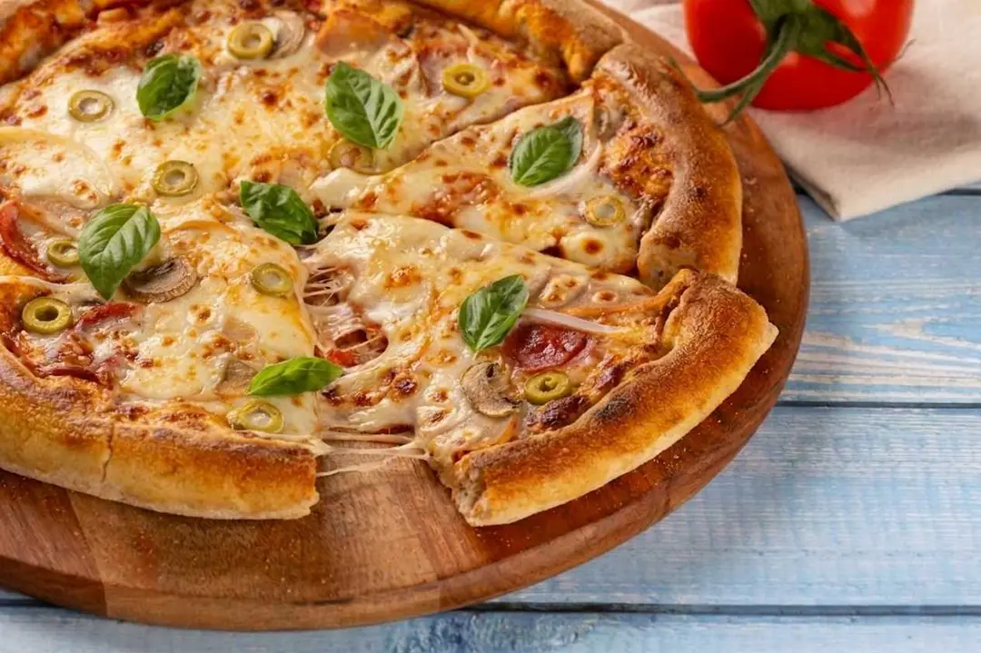 Italian Supreme Pizza Medium