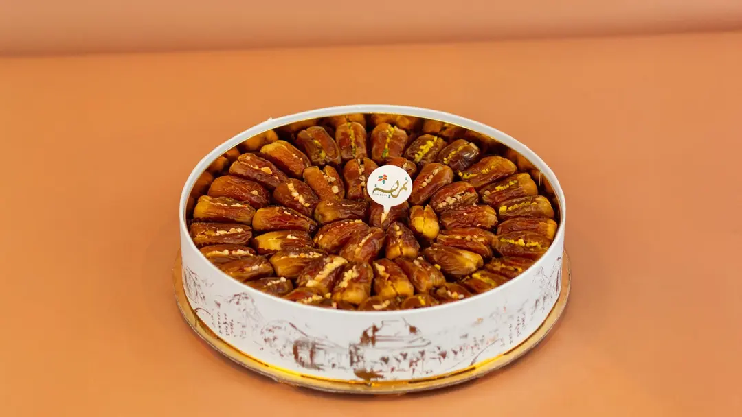 Segaey stuffed dates