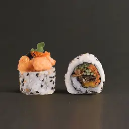 Crispy Salmon Roll