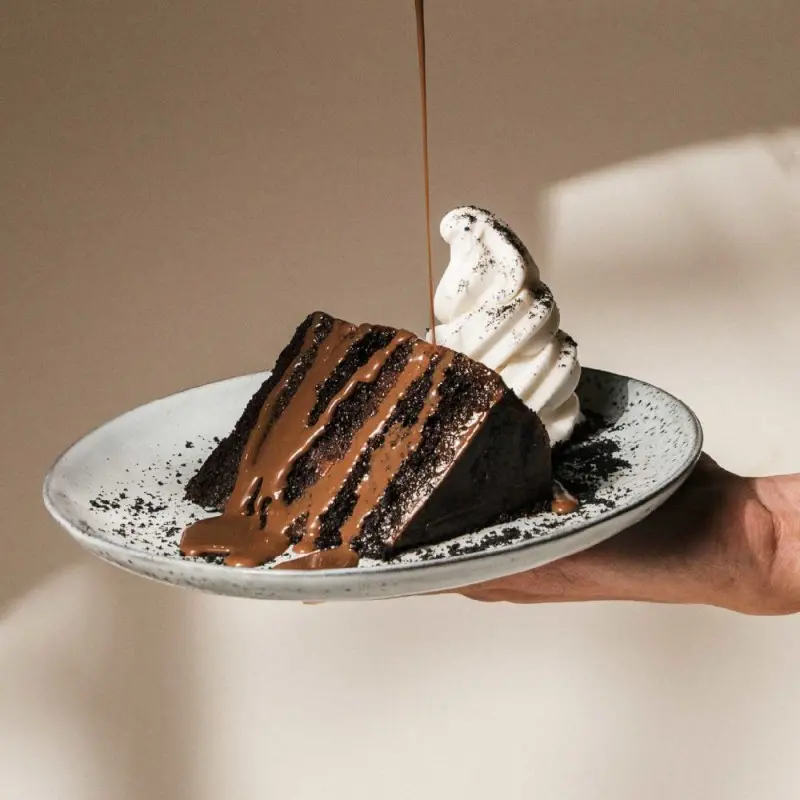 MINI MATILDA CAKE