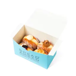 Doughnuts box 4 pcs