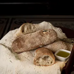 خبز الشيباتا الإيطالي
