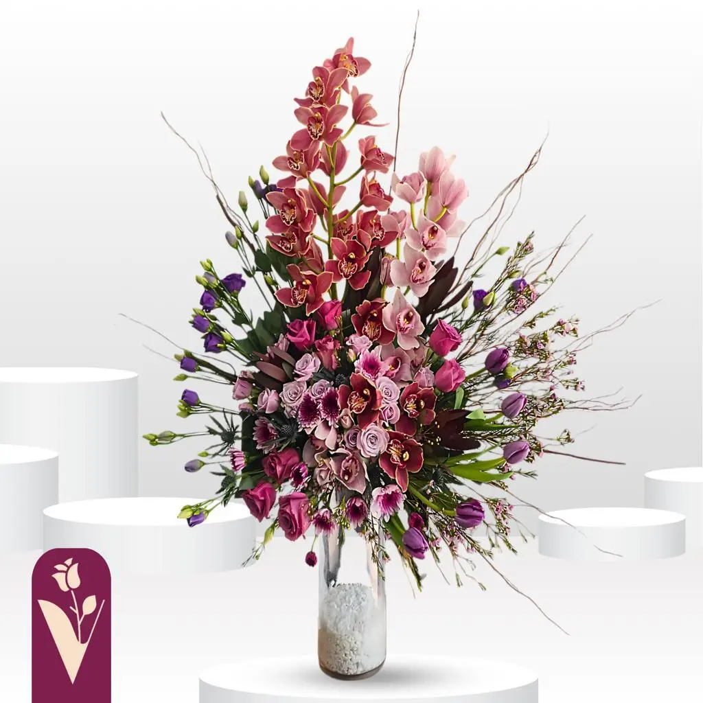 Sambadio Mina Vase