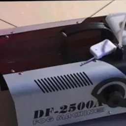 جهاز بخار 2500 وات مع ليد 7 ألوان
