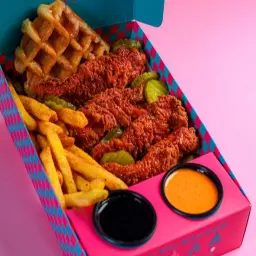 THNDR chicken waflle