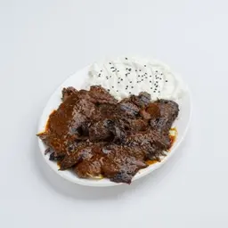 اسكندر لحم