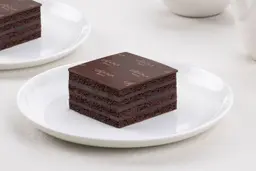 كيكة الشوكولاتة والتمر