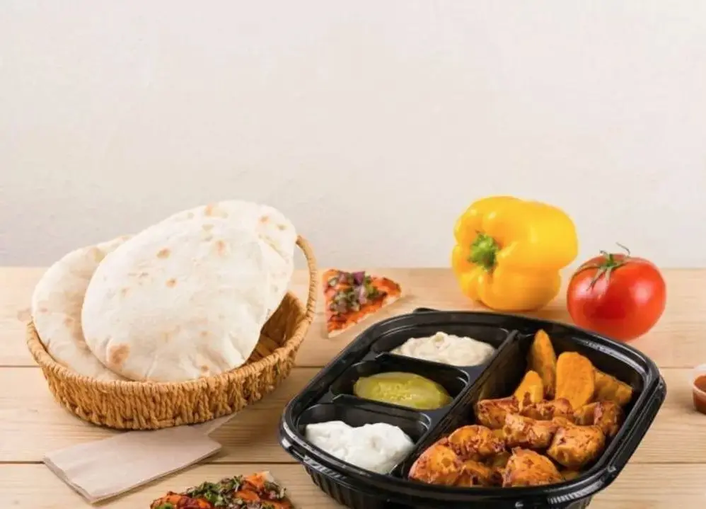 صحن شيش طاووق