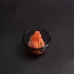 مخلل زنجبيل أحمر