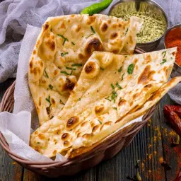 خبز النان بالجبن