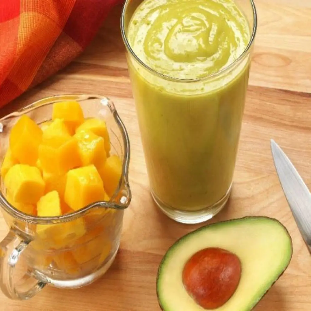 Avocado Mango Strawberry Juice