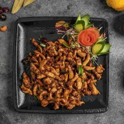Dry Chicken with Red Pepper