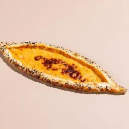 Halloumi with Paprika Pie