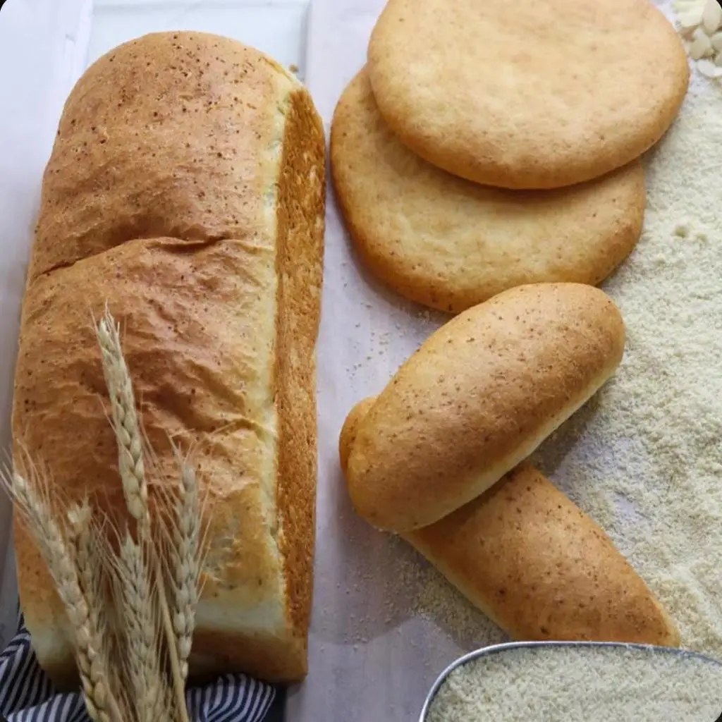 خبز اللوز الصحي
