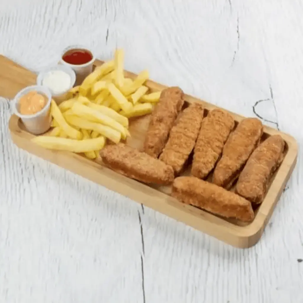 Spicy Boneless Chicken with French Fries