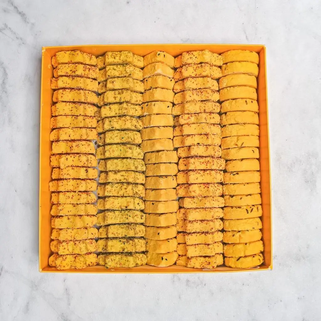 Savory Petit Four Box