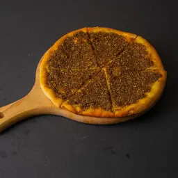 فطيرة زعتر