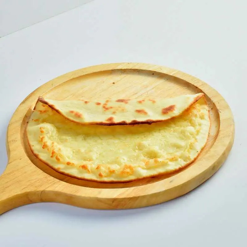 فطيرة حلوم بالبيستو .