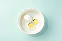 بيض مسلوق