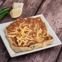 Cheddar Cheese Mutabbaq